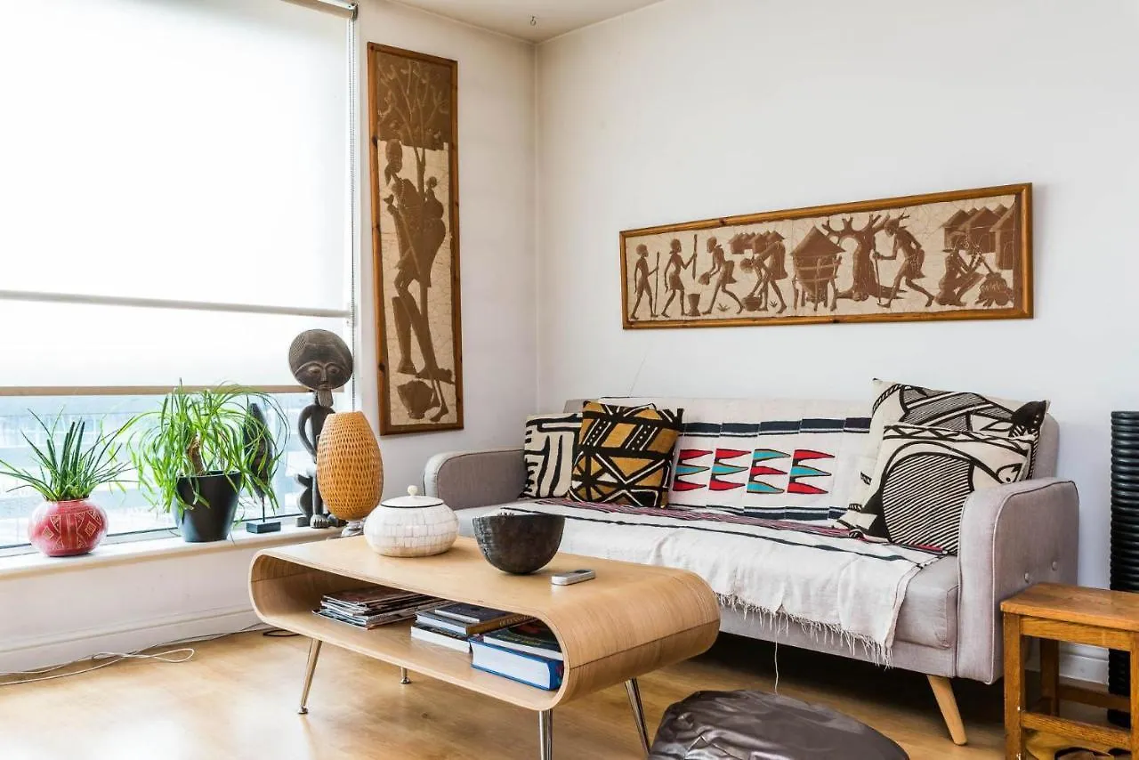 Delightful Moroccan Inspired Flat Hackney Sleeps 2 London United Kingdom