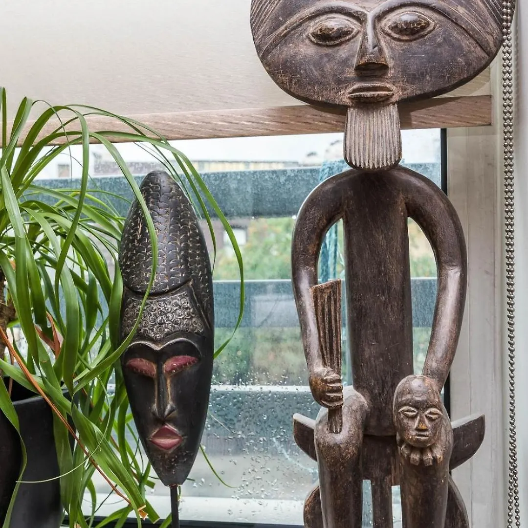 Delightful Moroccan Inspired Flat Hackney Sleeps 2 London Apartment